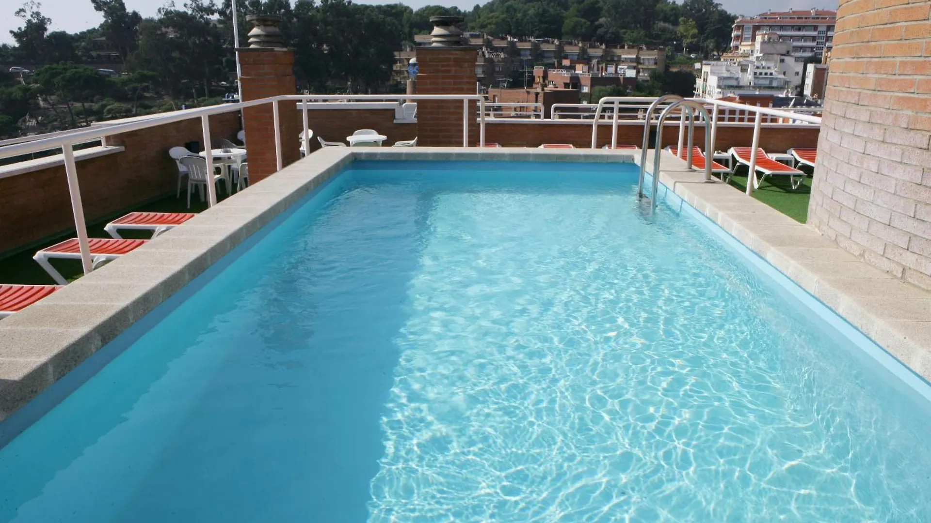 Apartaments Rosanna Lloret de Mar 0*,  Spain