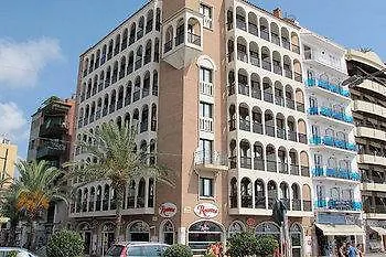 Apartment Apartaments Rosanna Lloret de Mar