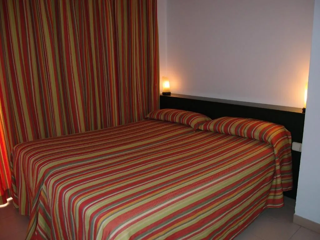 Apartaments Rosanna Lloret de Mar Apartment