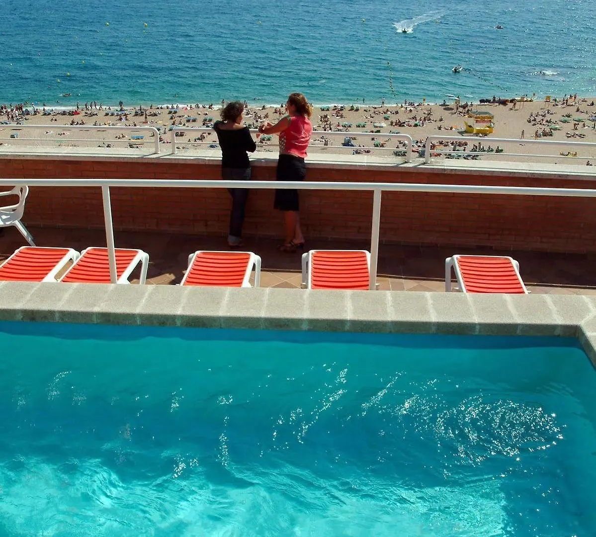 Apartaments Rosanna Lloret de Mar 0*,  Spain