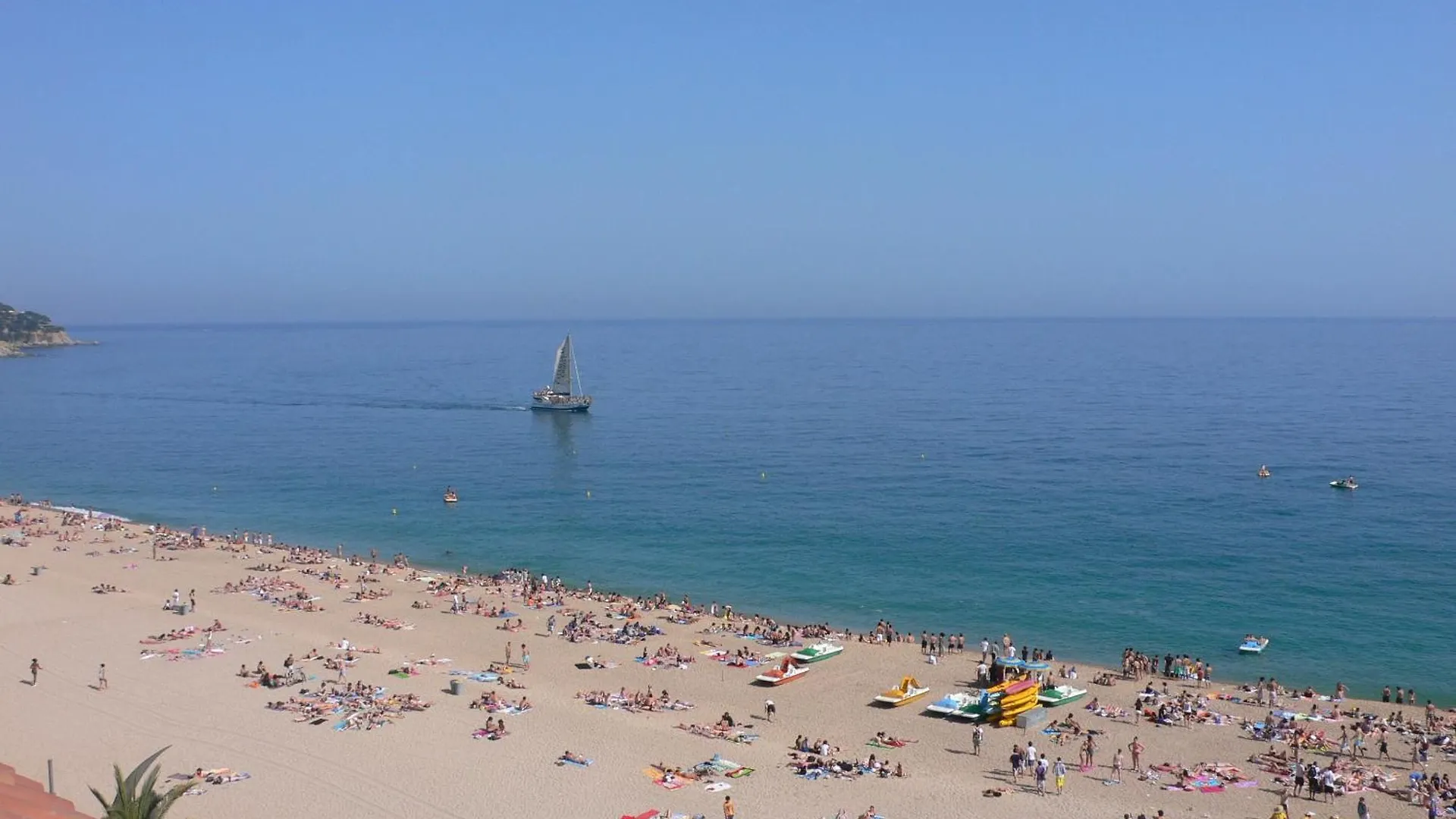Apartaments Rosanna Lloret de Mar İspanya