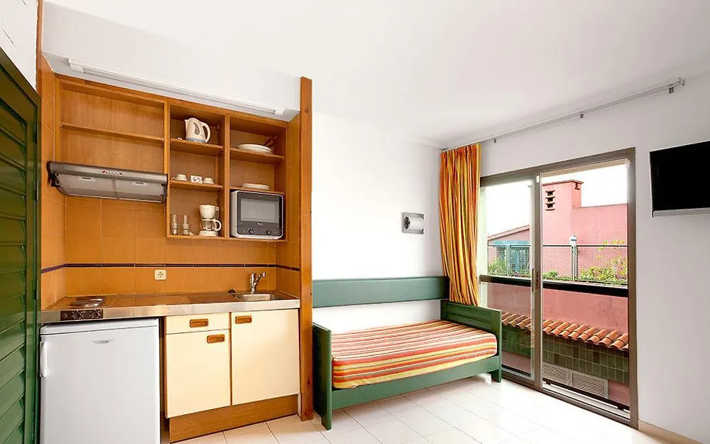 Daire Apartaments Rosanna Lloret de Mar