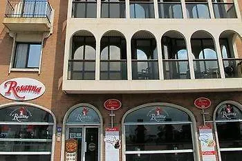 Apartaments Rosanna Lloret de Mar İspanya
