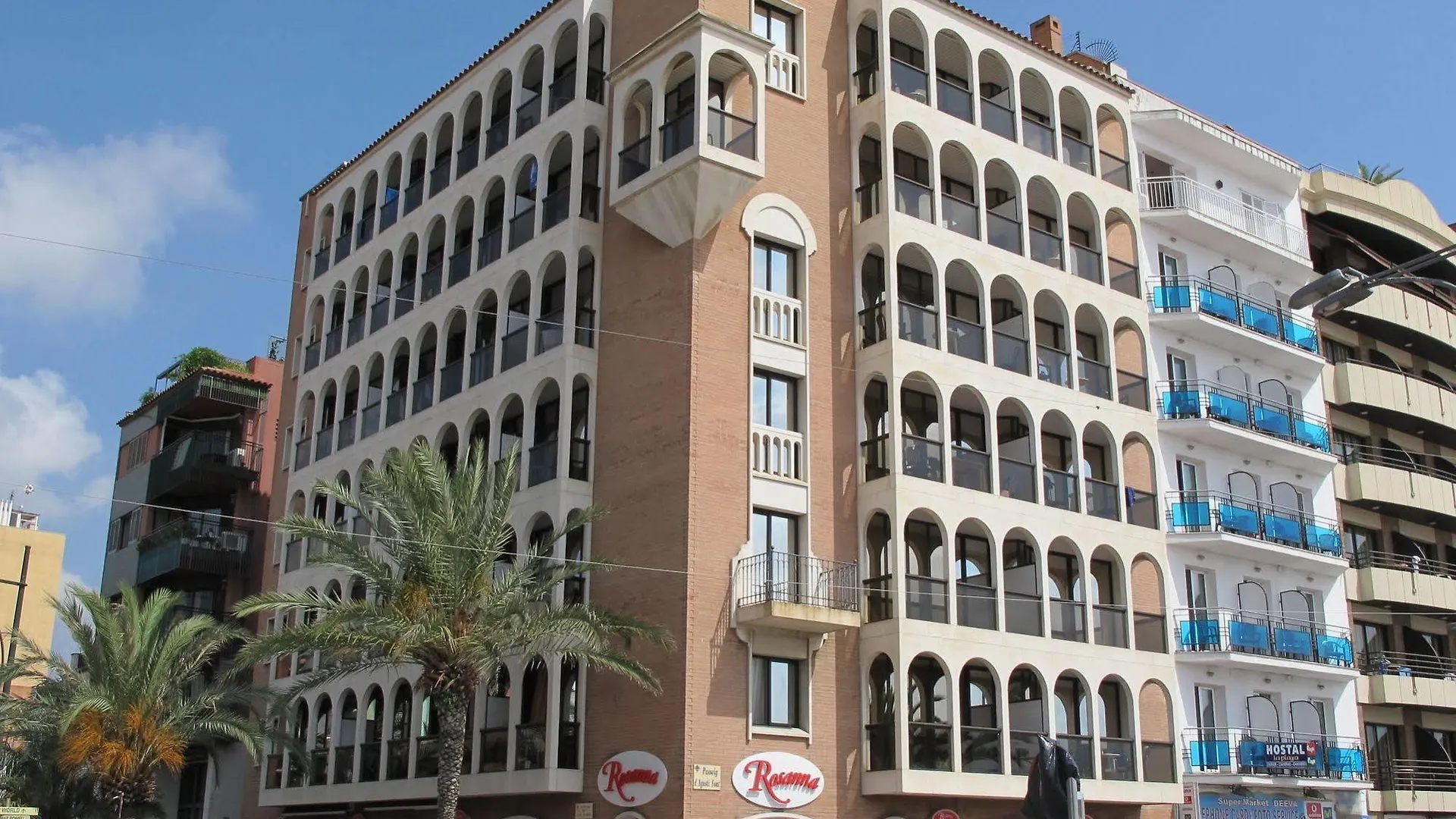 Daire Apartaments Rosanna Lloret de Mar