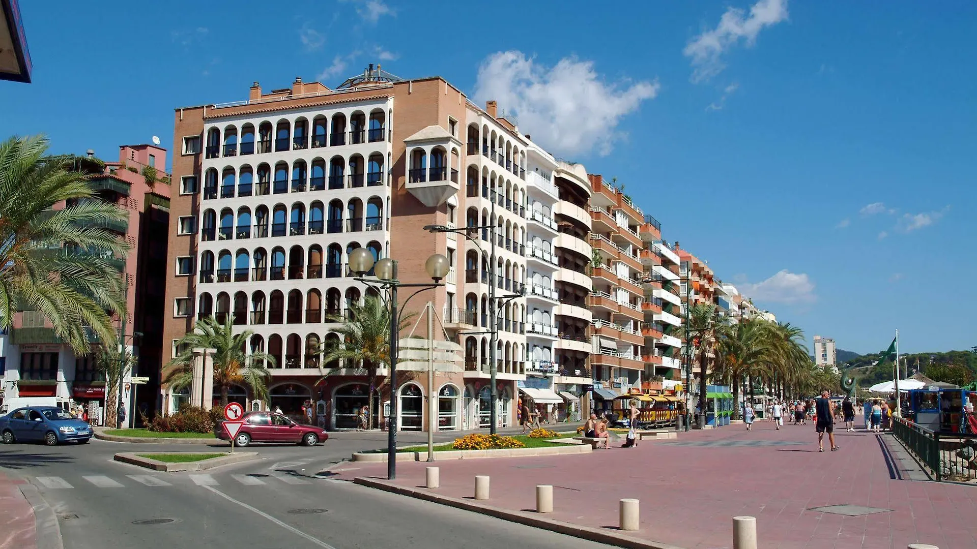 Apartaments Rosanna Lloret de Mar